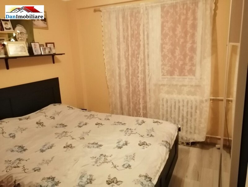 Apartament cu 4 camere in zona Victoriei-Titulescu